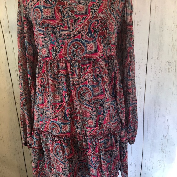 Hollister cold shoulder dress - Picture 3 of 7